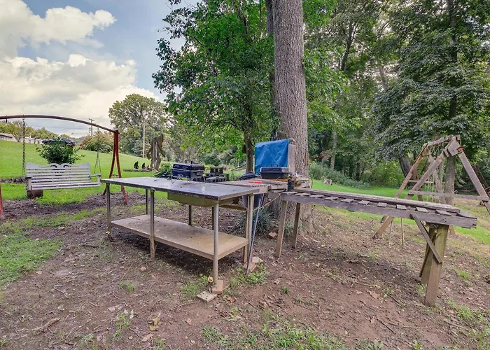 Creekfront Max Meadows Mobile Home With Deck!
