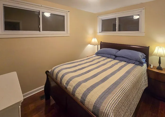 Pet-Friendly Cabin W/ Dock On Claytor Lake!